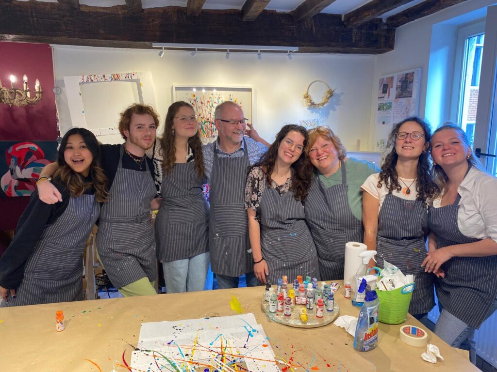 Anniversaire en famille à Nivelles dans un atelier créatif convivial